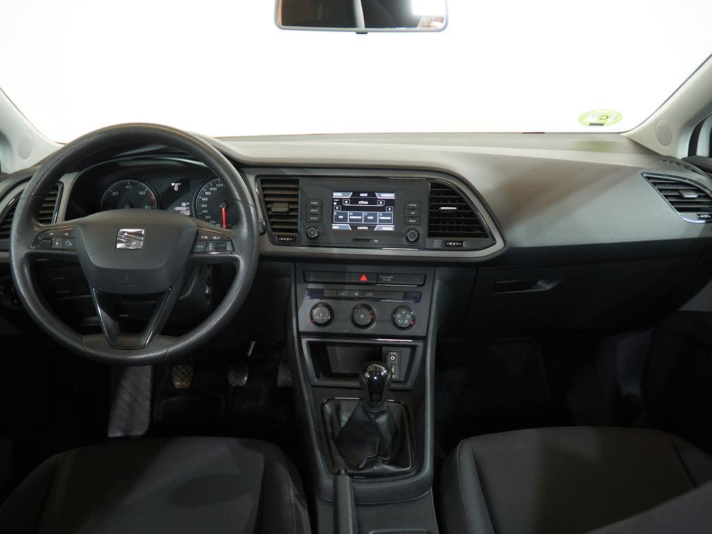 SEAT León 1.6 TDI Reference 66 kW (90 CV) - 3