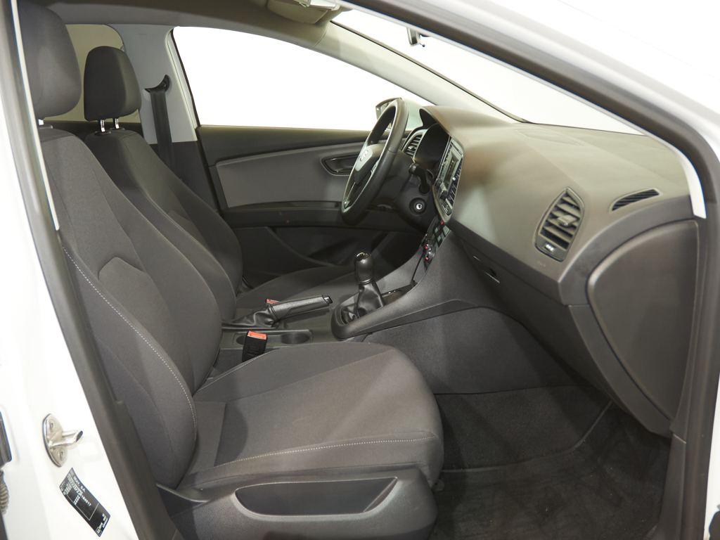 SEAT León 1.6 TDI Reference 66 kW (90 CV) - 4