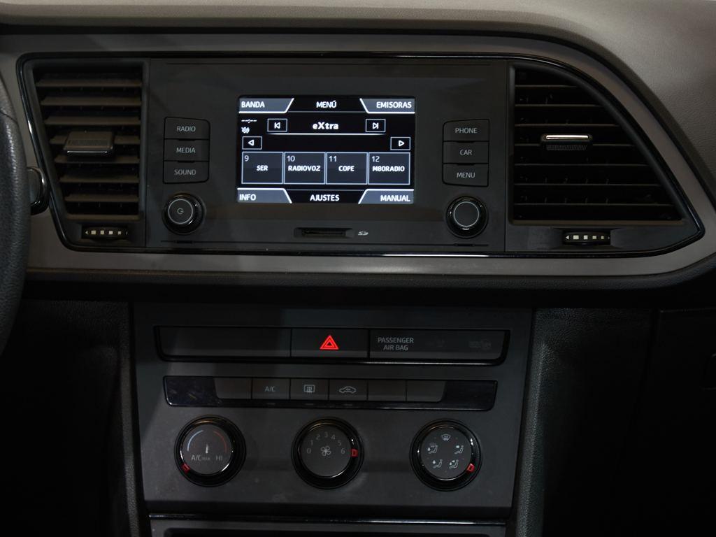 SEAT León 1.6 TDI Reference 66 kW (90 CV) - 12