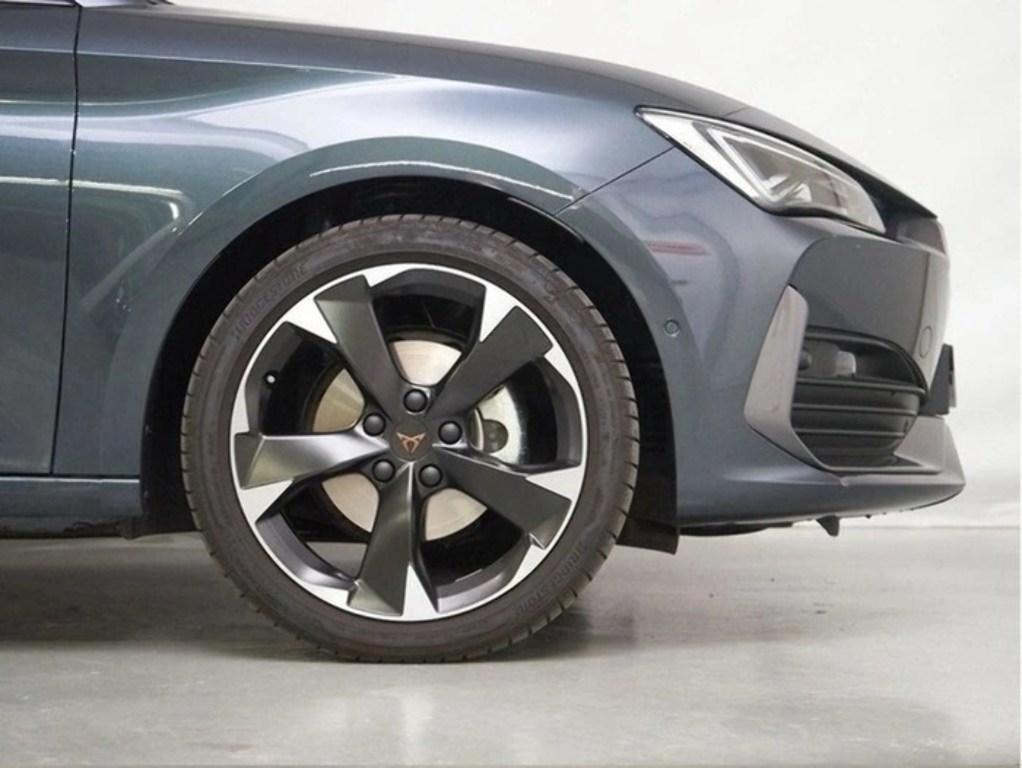 CUPRA Leon Sportstourer 1.5 eTSI DSG 110 kW (150 CV) - 7