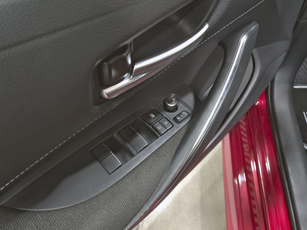 Toyota Corolla 140H Active Plus 103 kW (140 CV) - 8