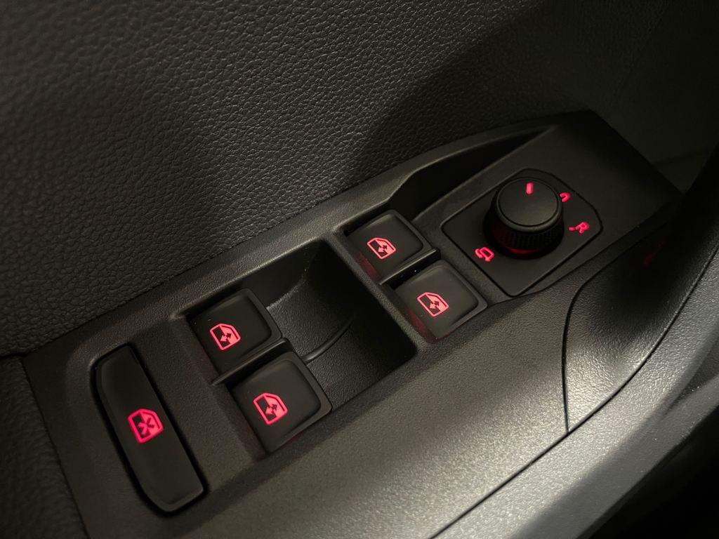 SEAT Arona 1.0 TSI Style XM 81 kW (110 CV) - 11