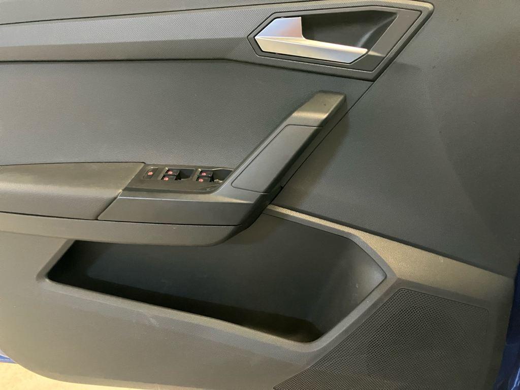 SEAT Arona 1.0 TSI Style XM 85 kW (115 CV) - 13