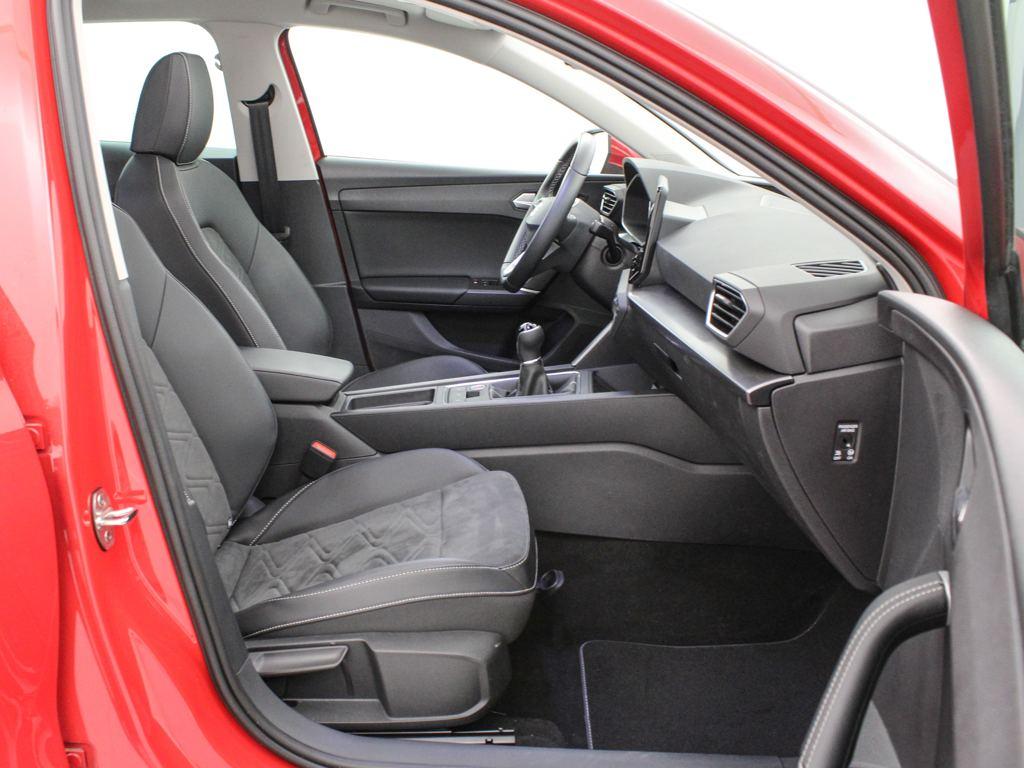 SEAT León 1.0 TSI S&S Style XS 81 kW (110 CV) - 4