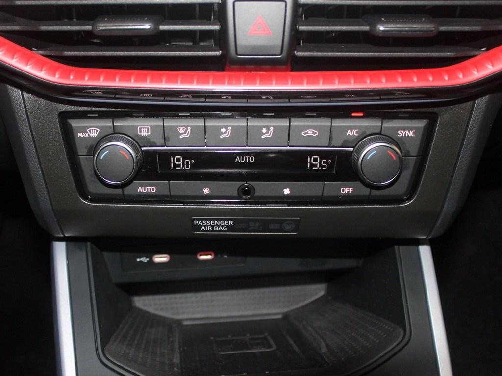 SEAT Arona 1.0 TSI FR XM 81 kW (110 CV) - 16