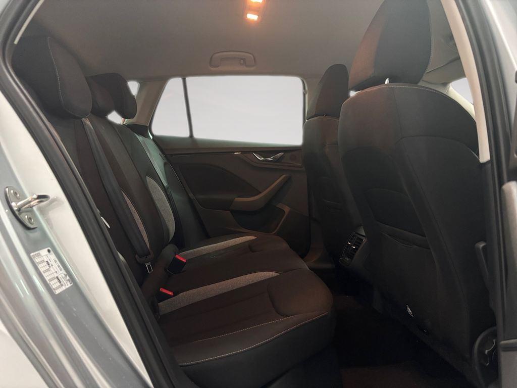 Skoda Scala 1.0 TSI Selection 85 kW (115 CV) - 5