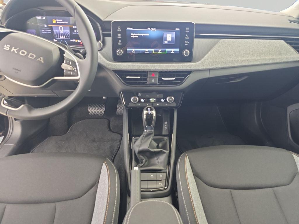 Skoda Kamiq 1.0 TSI Selection DSG 85 kW (115 CV) - 10