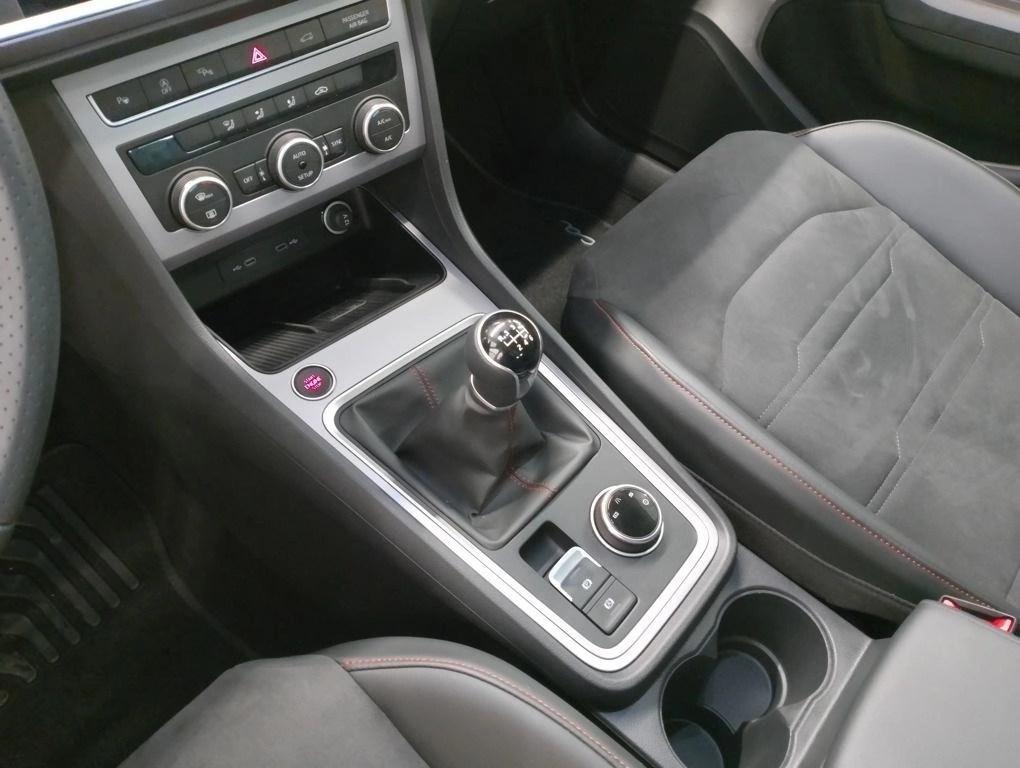 SEAT Ateca 1.5 TSI S&S FR Special Edition 110 kW (150 CV) - 10