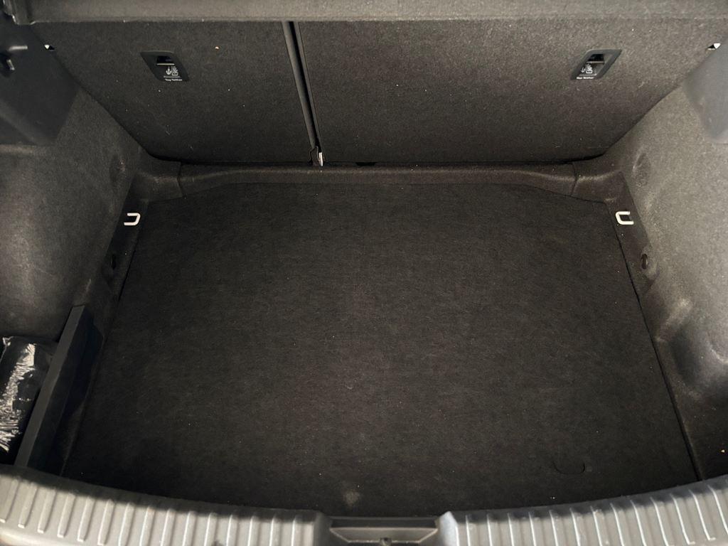 SEAT León 1.0 TSI S&S Style XL Vision 81 kW (110 CV) - 6