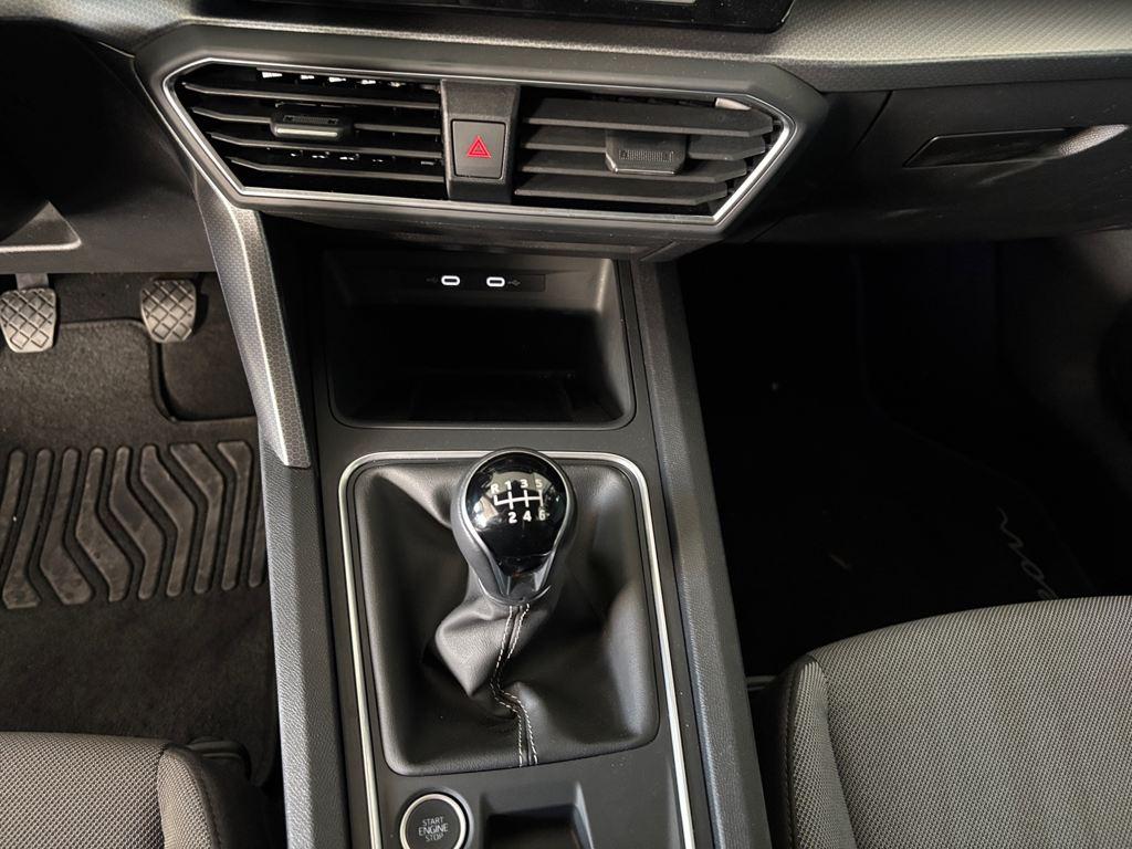 SEAT León 1.0 TSI S&S Style XL Vision 81 kW (110 CV) - 11