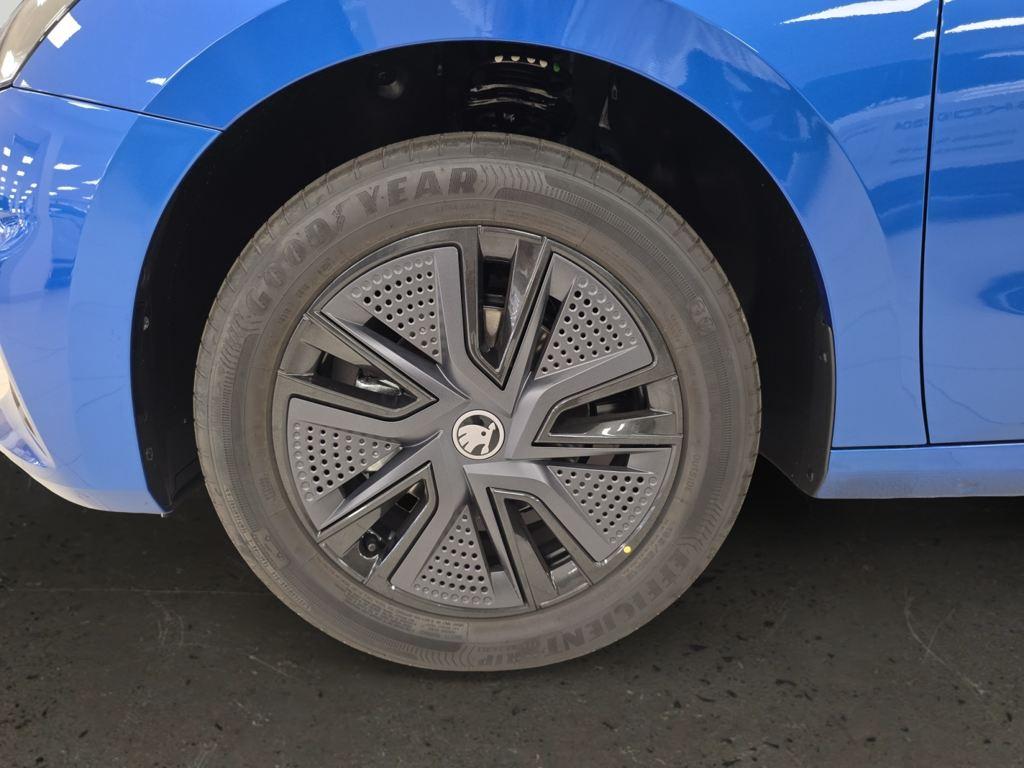 Skoda Fabia 1.0 TSI Design 70 kW (95 CV) - 7