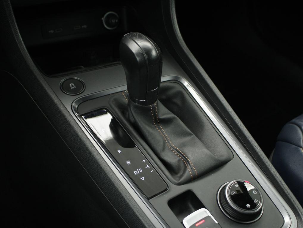 CUPRA Ateca 2.0 TSI 4Drive DSG 221 kW (300 CV) - 9