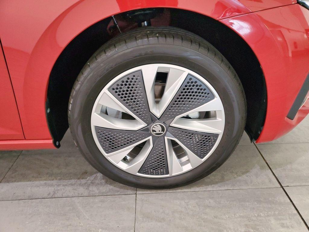 Skoda Scala Design 1.0 TSI 85 kW (115 CV) - 7