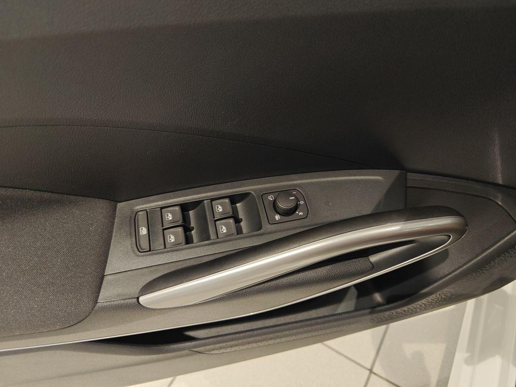 Skoda Fabia 1.0 TSI Design 70 kW (95 CV) - 12