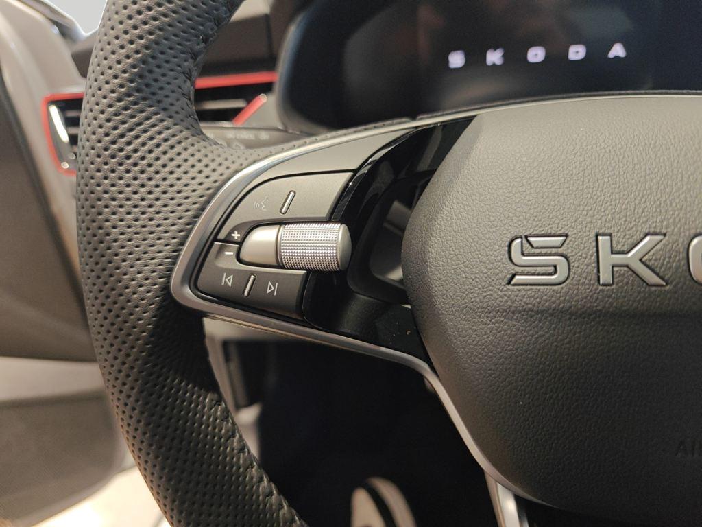 Skoda Scala 1.5 TSI Design 110 kW (150 CV) - 10