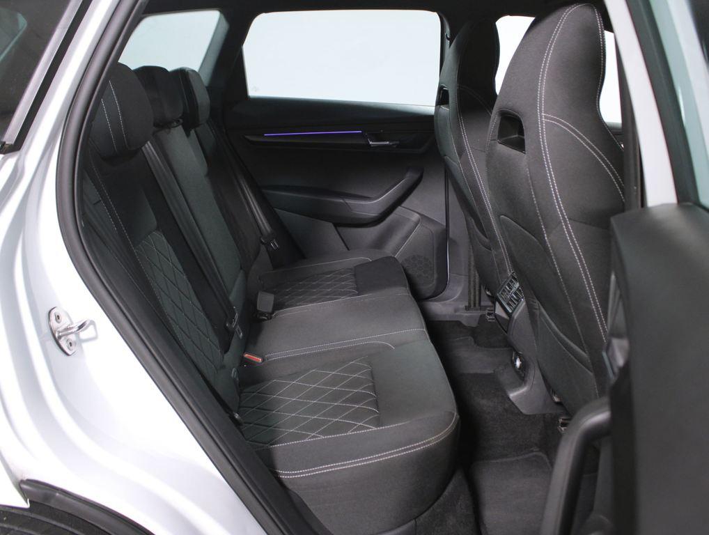 Skoda Karoq 1.5 TSI ACT Sportline DSG 110 kW (150 CV) - 5