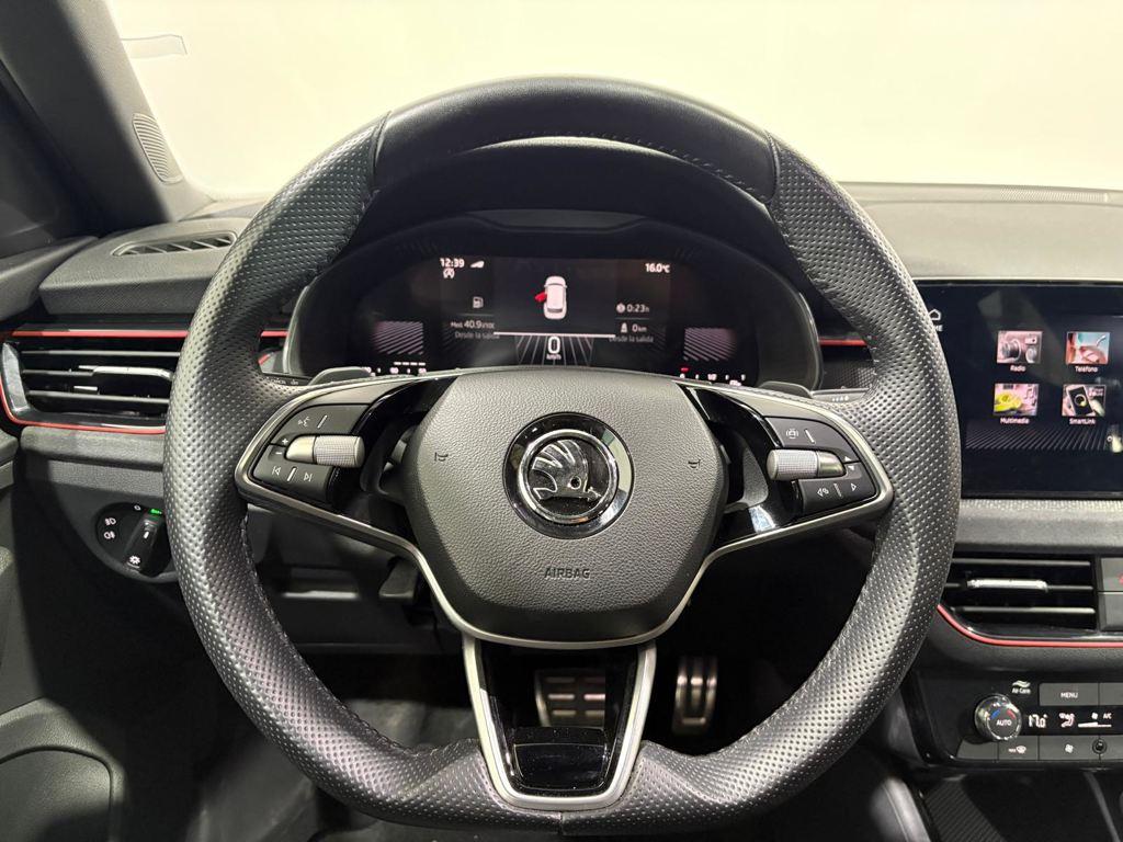 Skoda Kamiq 1.5 TSI Design DSG 110 kW (150 CV) - 8