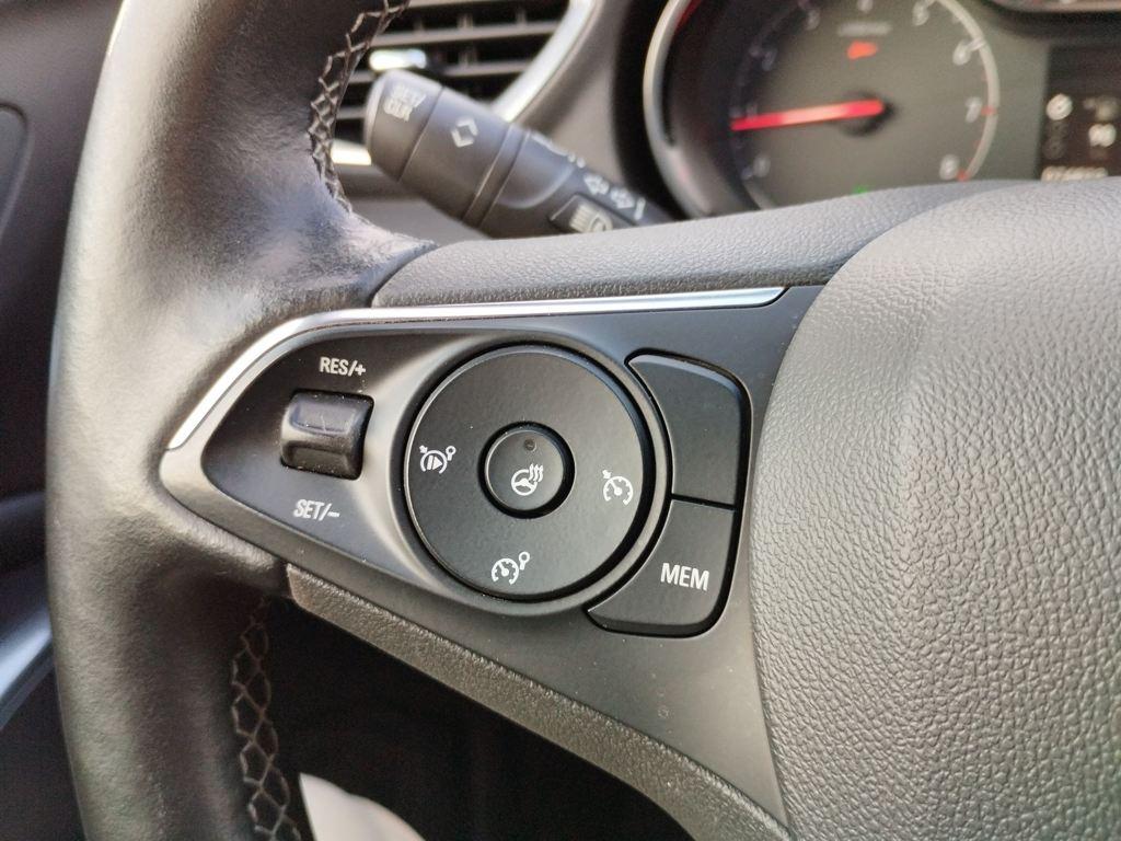 Opel Grandland X 1.6 Turbo Ultimate Auto 133 kW (181 CV) - 11