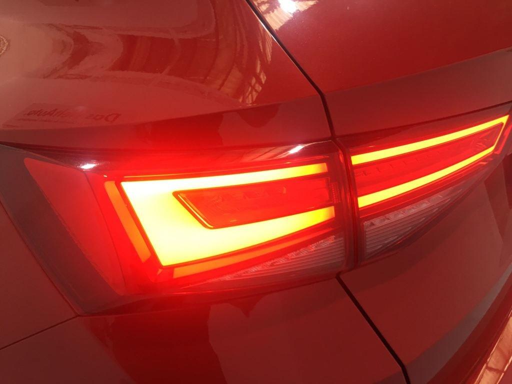 SEAT Ateca 1.5 TSI S&S FR Special Edition 110 kW (150 CV) - 13