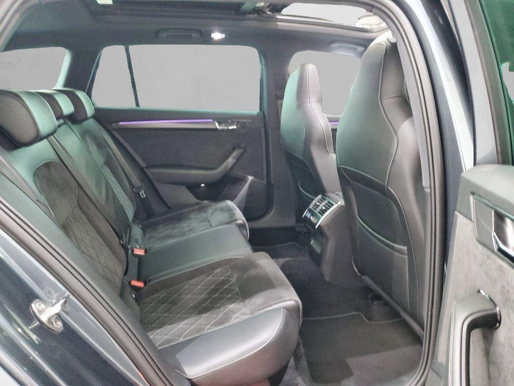Skoda Superb Combi 1.4 TSI iV P-HEV SportLine DSG 160 kW (218 CV) - 5