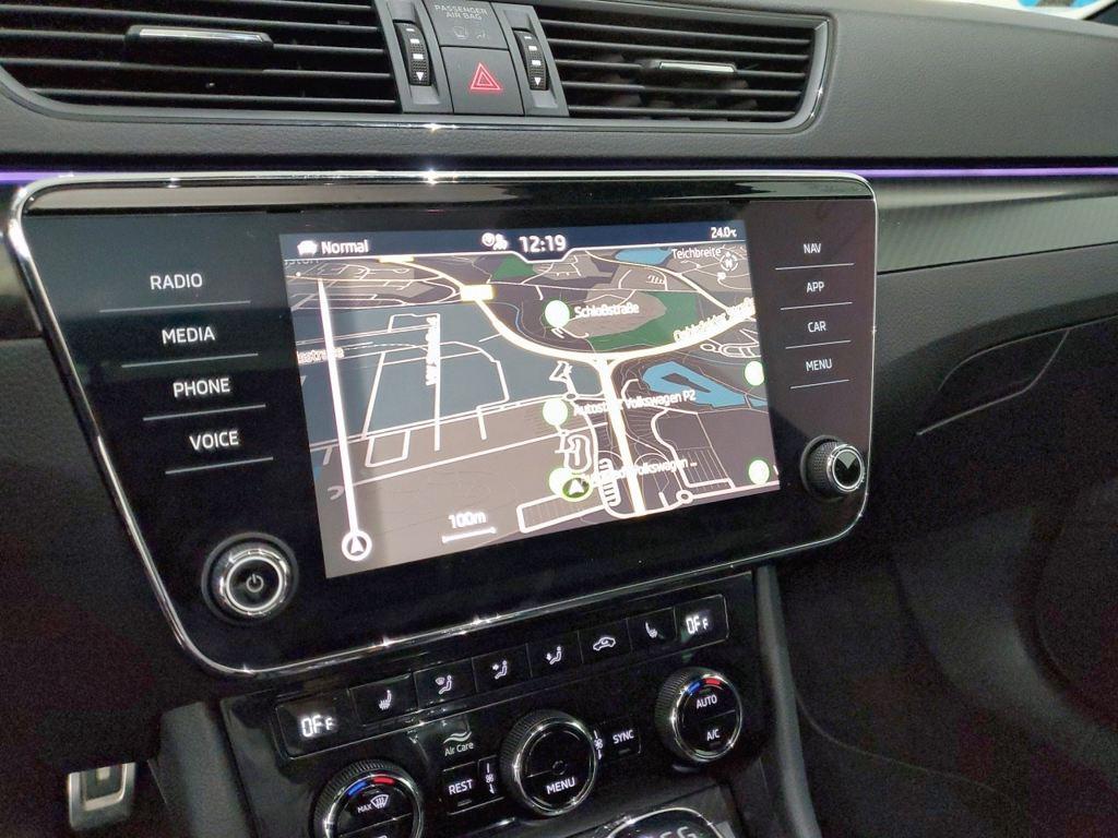 Skoda Superb Combi 1.4 TSI iV P-HEV SportLine DSG 160 kW (218 CV) - 9