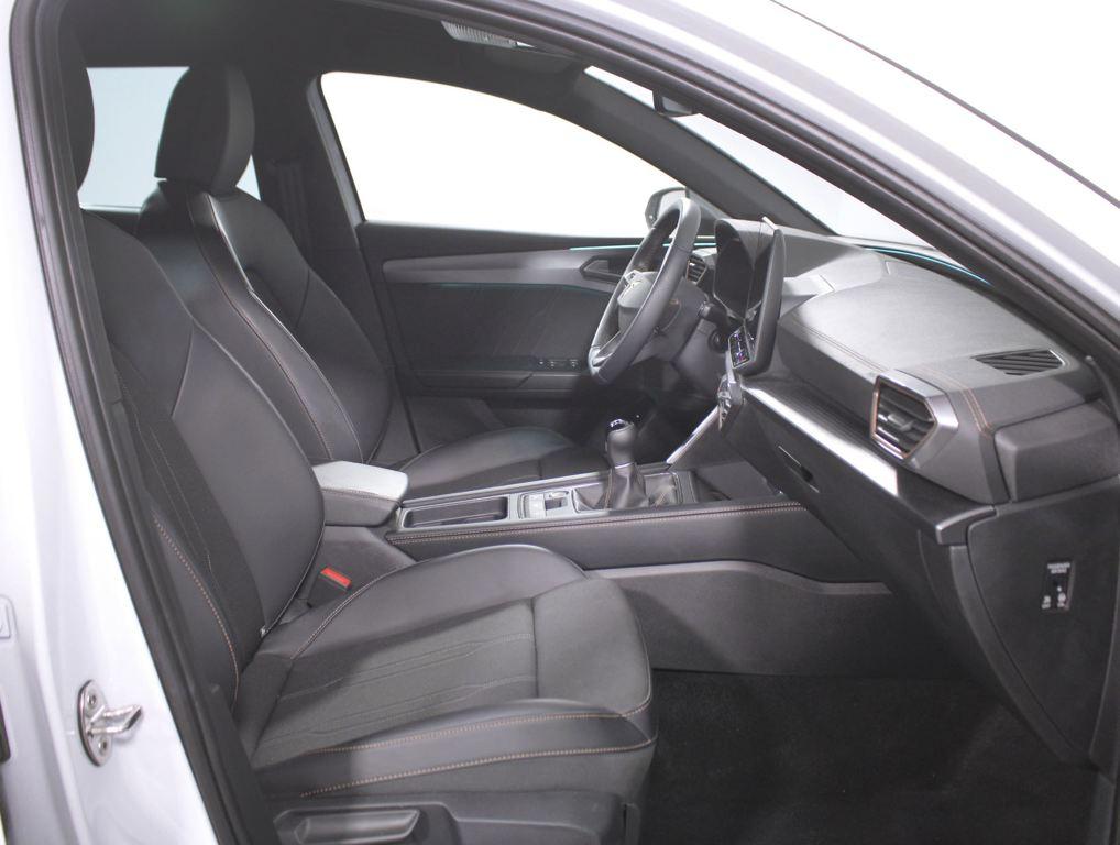 CUPRA Leon Sportstourer 1.5 TSI 110 kW (150 CV) - 4