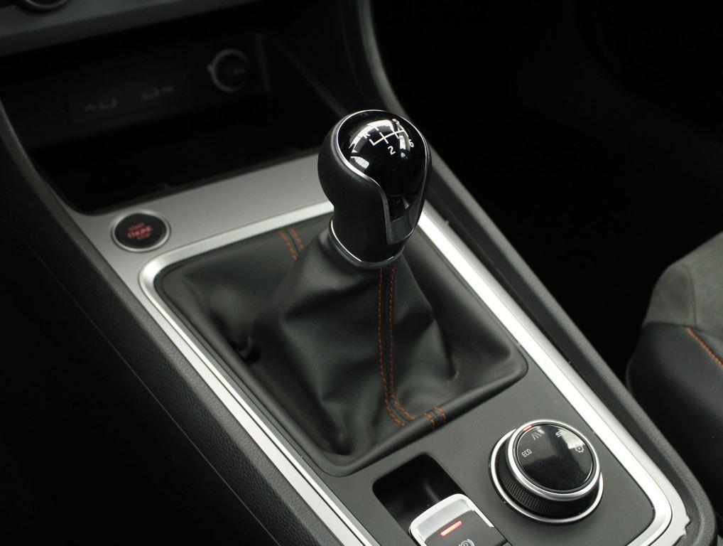 SEAT Ateca 1.5 TSI S&S FR Special Edition 110 kW (150 CV) - 9