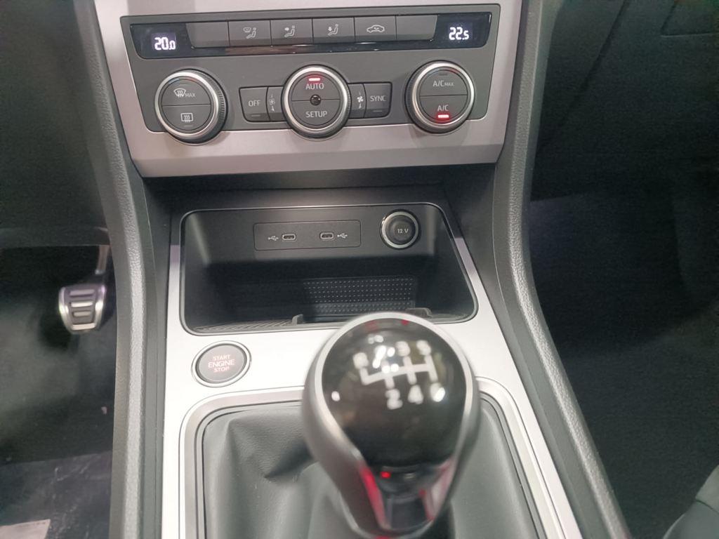 SEAT Ateca 1.5 TSI S&S FR Special Edition 110 kW (150 CV) - 14