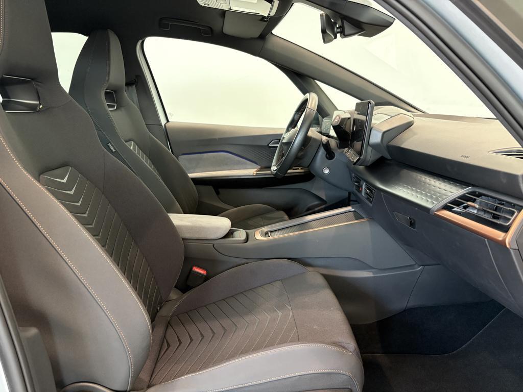 CUPRA Born 58kWh E-Boost Pack 170 kW (231 CV) - 4