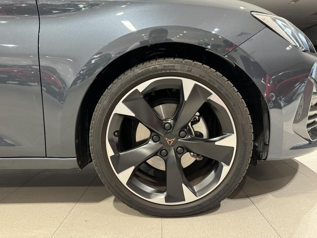 CUPRA Leon Sportstourer 1.5 eTSI DSG 110 kW (150 CV) - 7