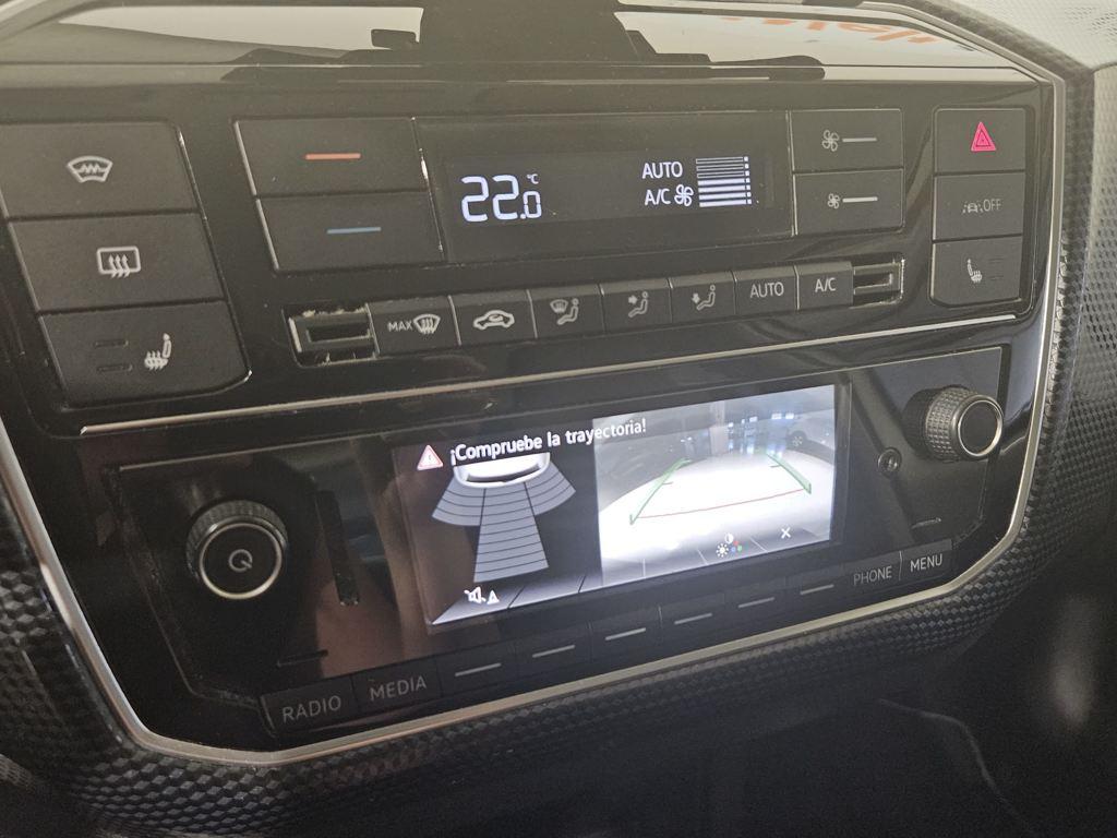 Volkswagen e-up! 61 kW (83 CV) - 8