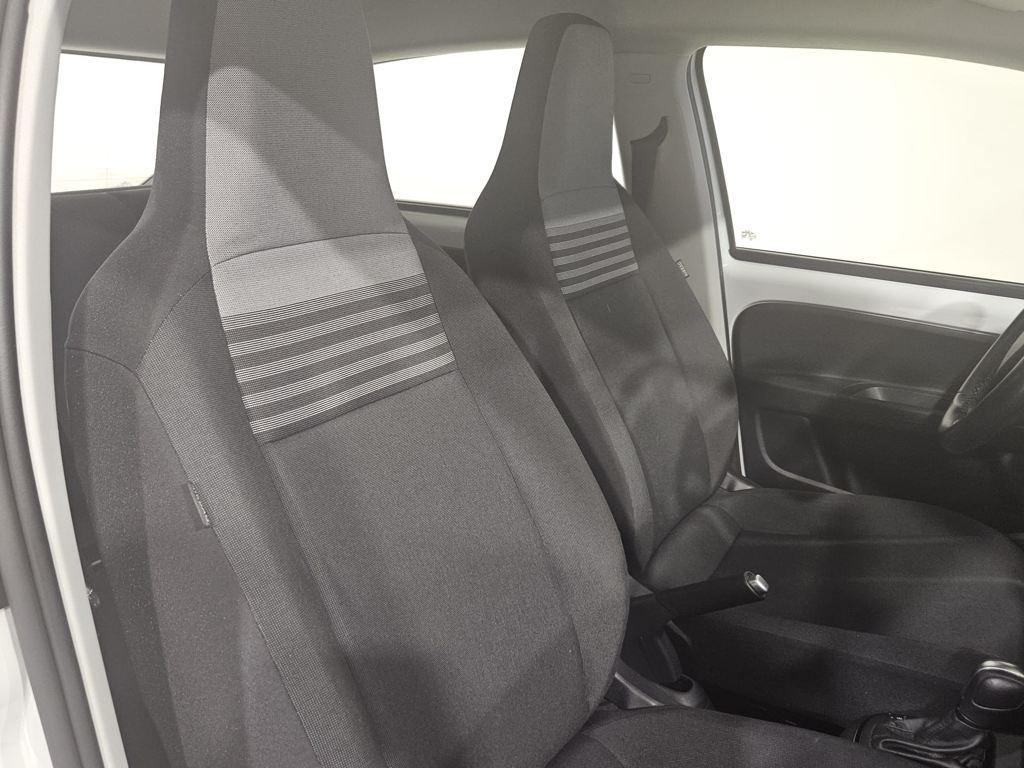 Volkswagen e-up! 61 kW (83 CV) - 9