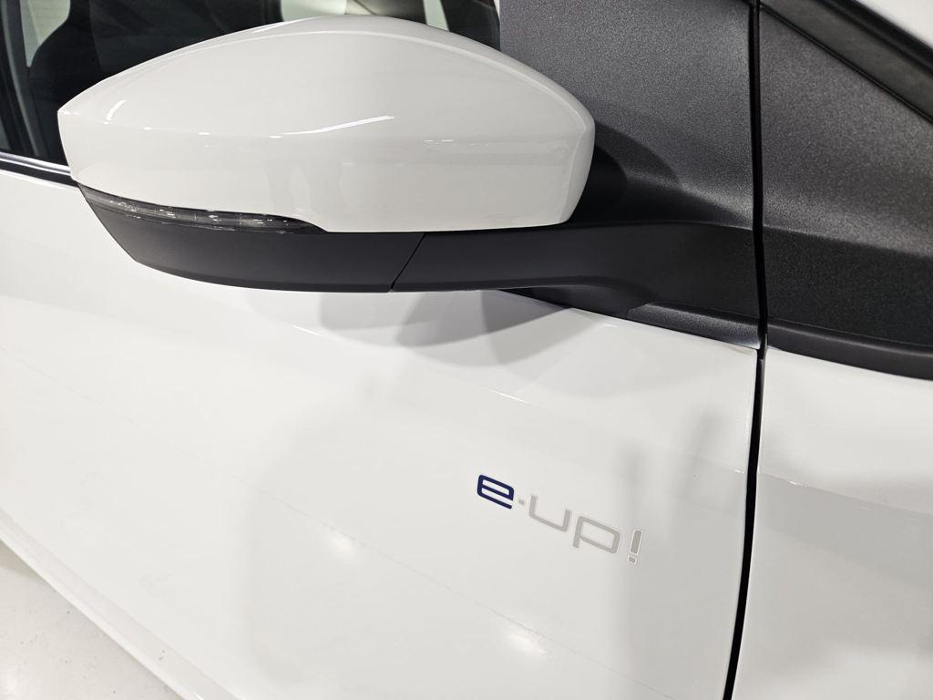 Volkswagen e-up! 61 kW (83 CV) - 11