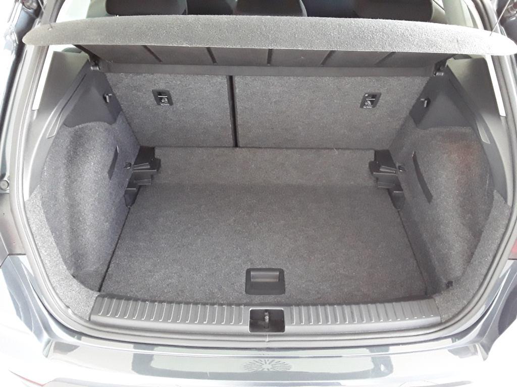 SEAT Arona 1.0 TSI Style XL 81 kW (110 CV) - 6