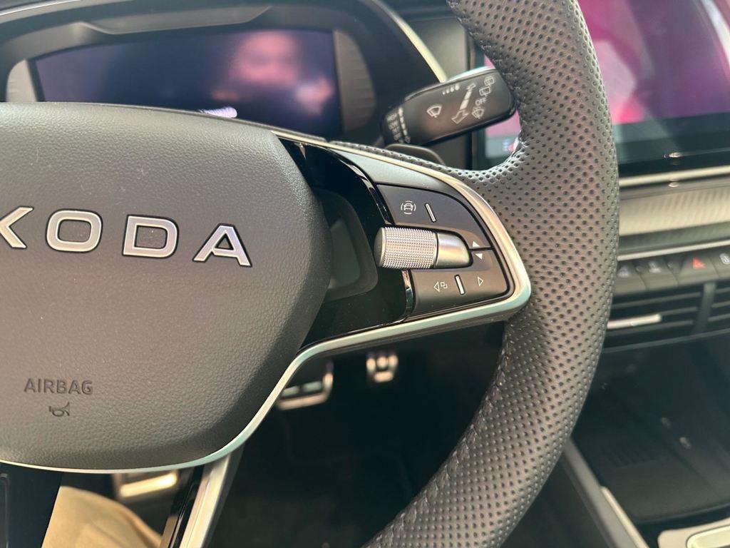 Skoda Octavia Combi 1.5 TSI m-HEV Sportline DSG 110 kW (150 CV) - 9