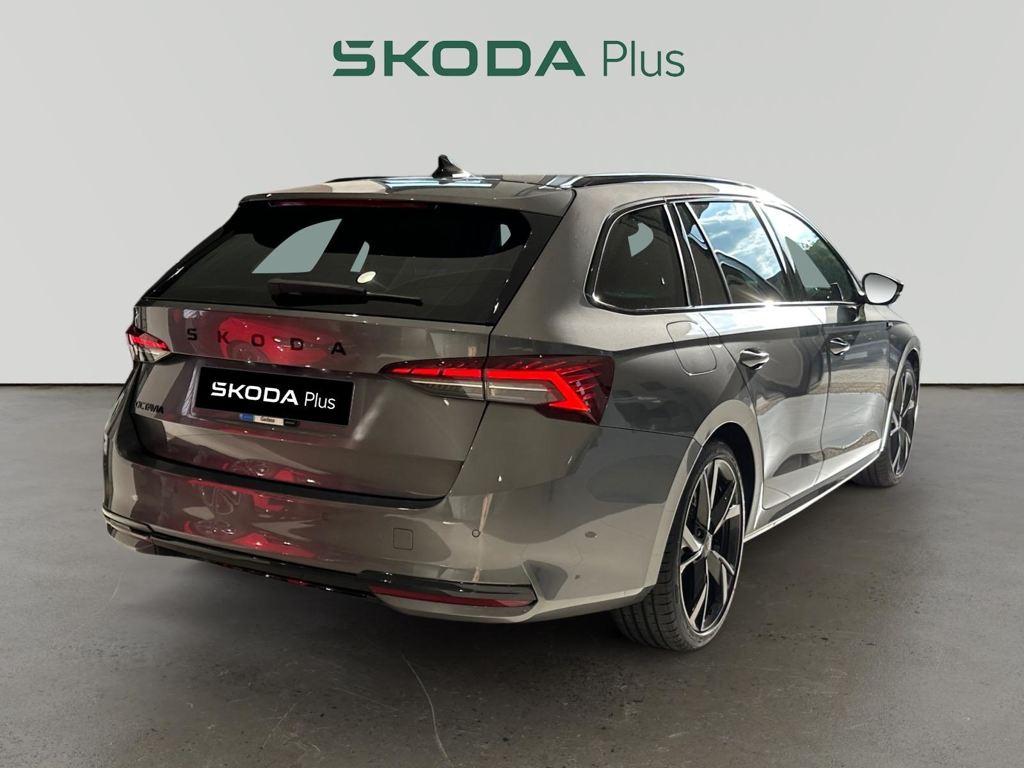 Skoda Octavia Combi 1.5 TSI m-HEV Sportline DSG 110 kW (150 CV) - 14
