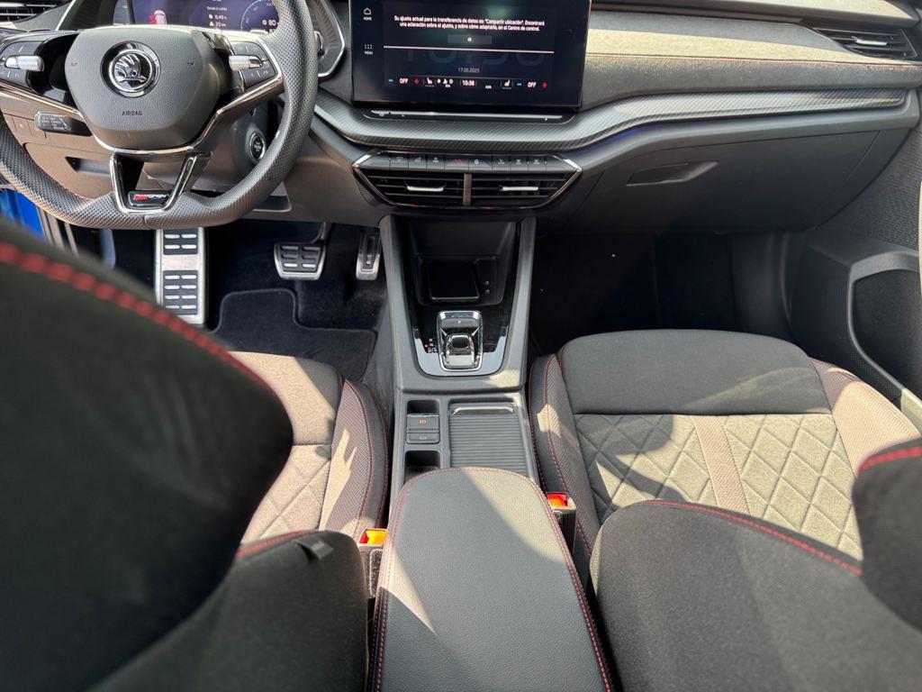 Skoda Octavia Combi 2.0 TSI RS Plus DSG 180 kW (245 CV) - 14