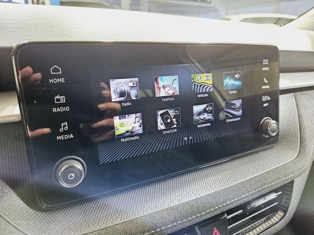 Skoda Fabia 1.0 TSI Selection 70 kW (95 CV) - 8