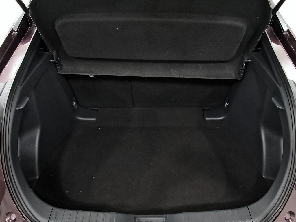 Toyota C-HR 140H Advance 103 kW (140 CV) - 6