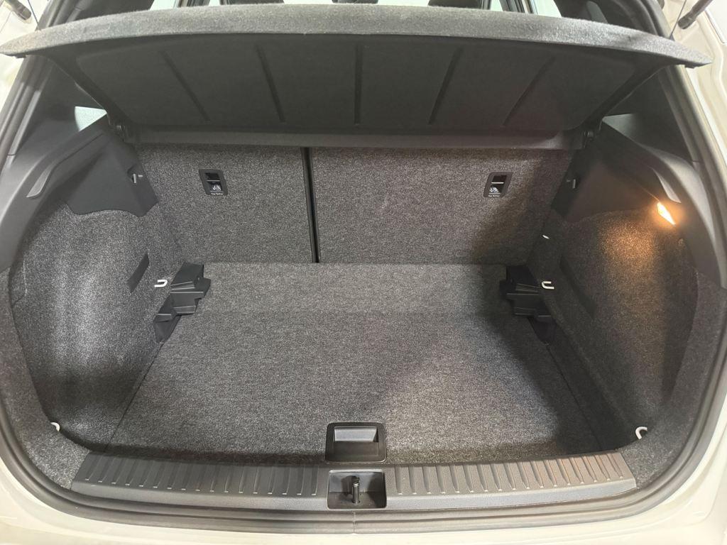 SEAT Arona 1.0 TSI FR XM DSG 85 kW (115 CV) - 6