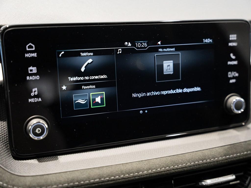 Skoda Fabia 1.0 TSI Design 70 kW (95 CV) - 12