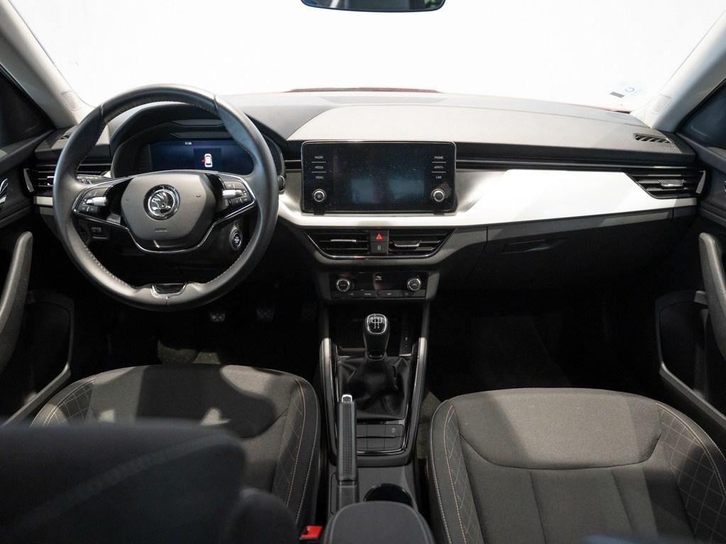 Skoda Kamiq 1.0 TSI Ambition 70 kW (95 CV) - 3