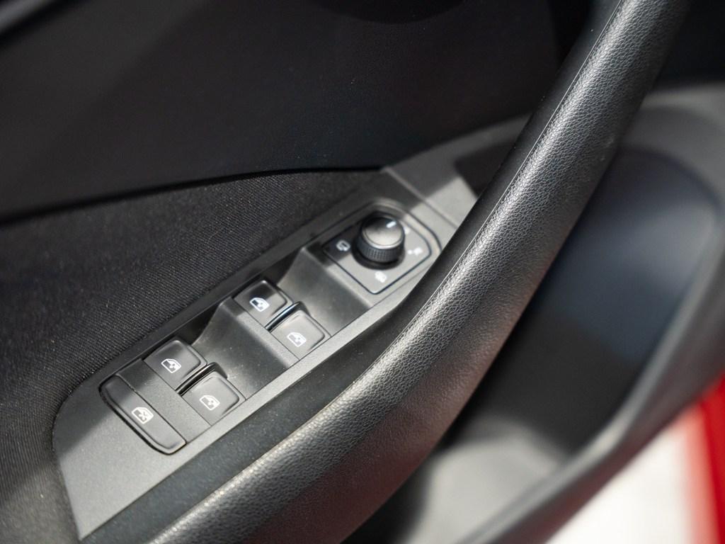 Skoda Kamiq 1.0 TSI Ambition 70 kW (95 CV) - 10