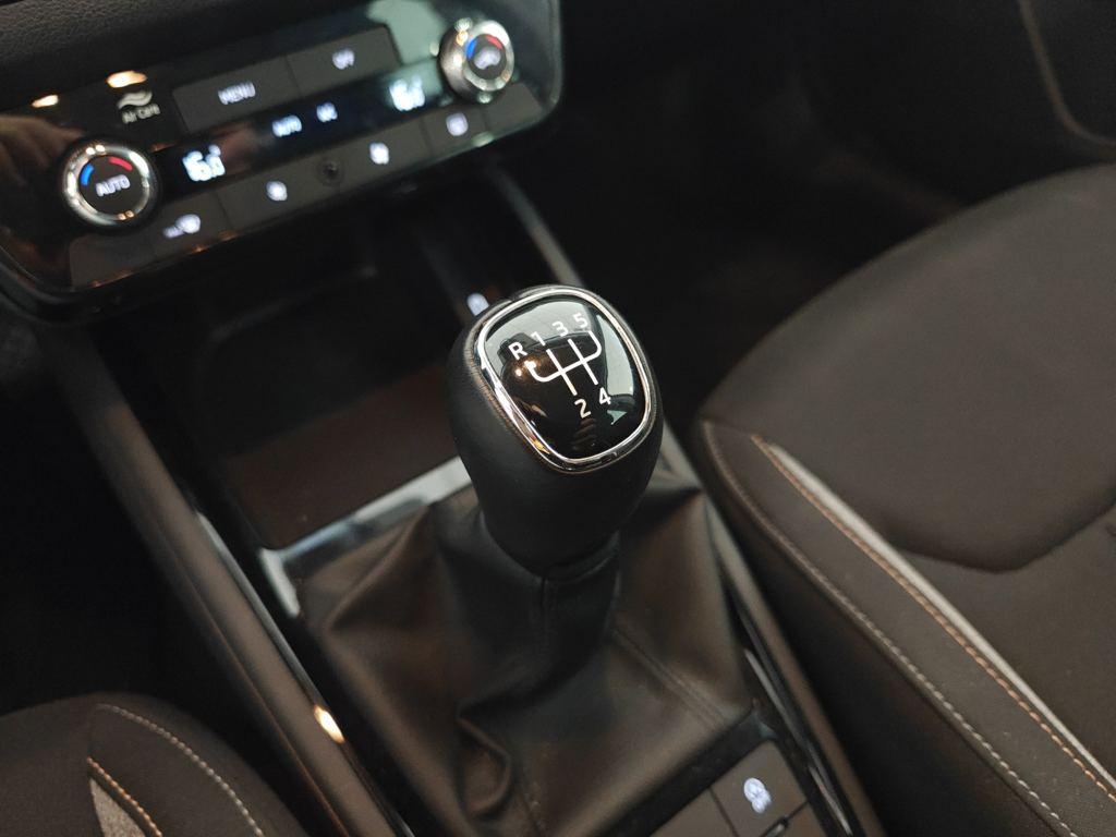 Skoda Kamiq 1.0 TSI Selection 70 kW (95 CV) - 14