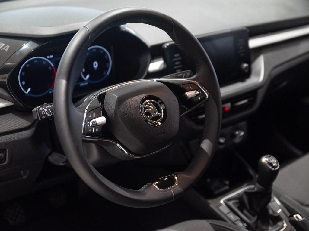 Skoda Fabia 1.0 MPI Selection 59 kW (80 CV) - 10