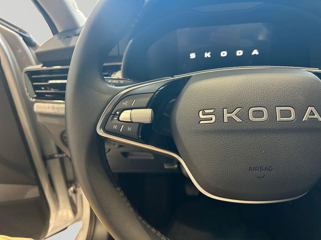 Skoda Kamiq 1.0 TSI Selection 85 kW (115 CV) - 10