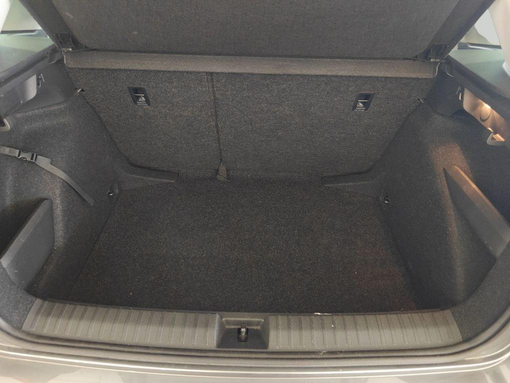 Skoda Kamiq 1.0 TSI Selection 70 kW (95 CV) - 6