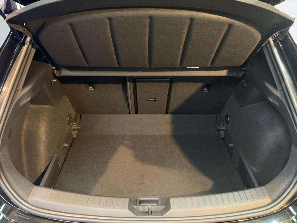 CUPRA León 2.0 TSI VZ DSG 221 kW (300 CV) - 6