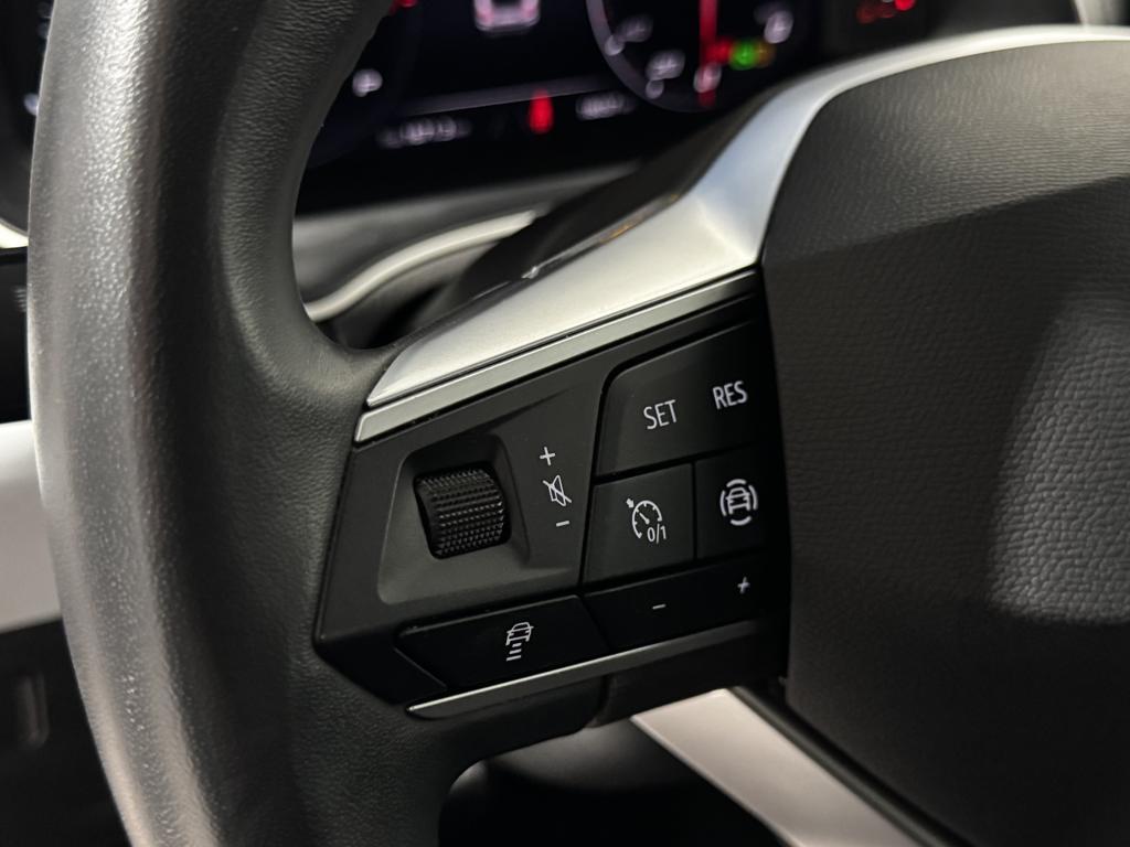 SEAT Arona 1.0 TSI Style XM DSG 85 kW (115 CV) - 9