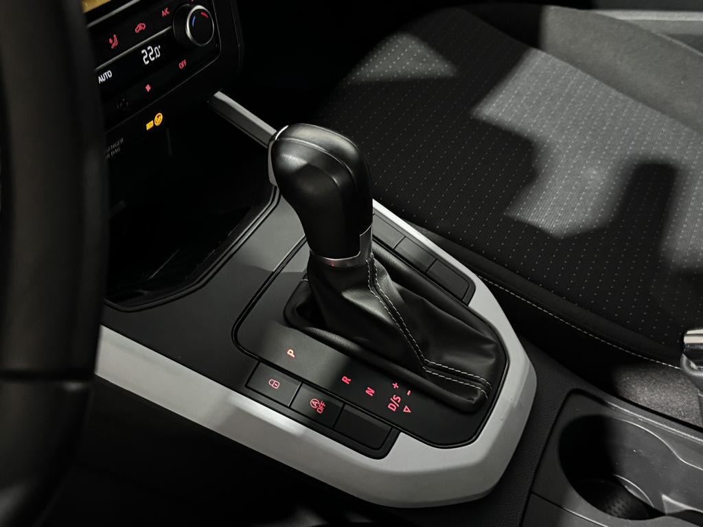 SEAT Arona 1.0 TSI Style XM DSG 85 kW (115 CV) - 11